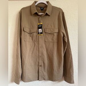 Gap Men's Long Sleeve Knit Button Down Tan